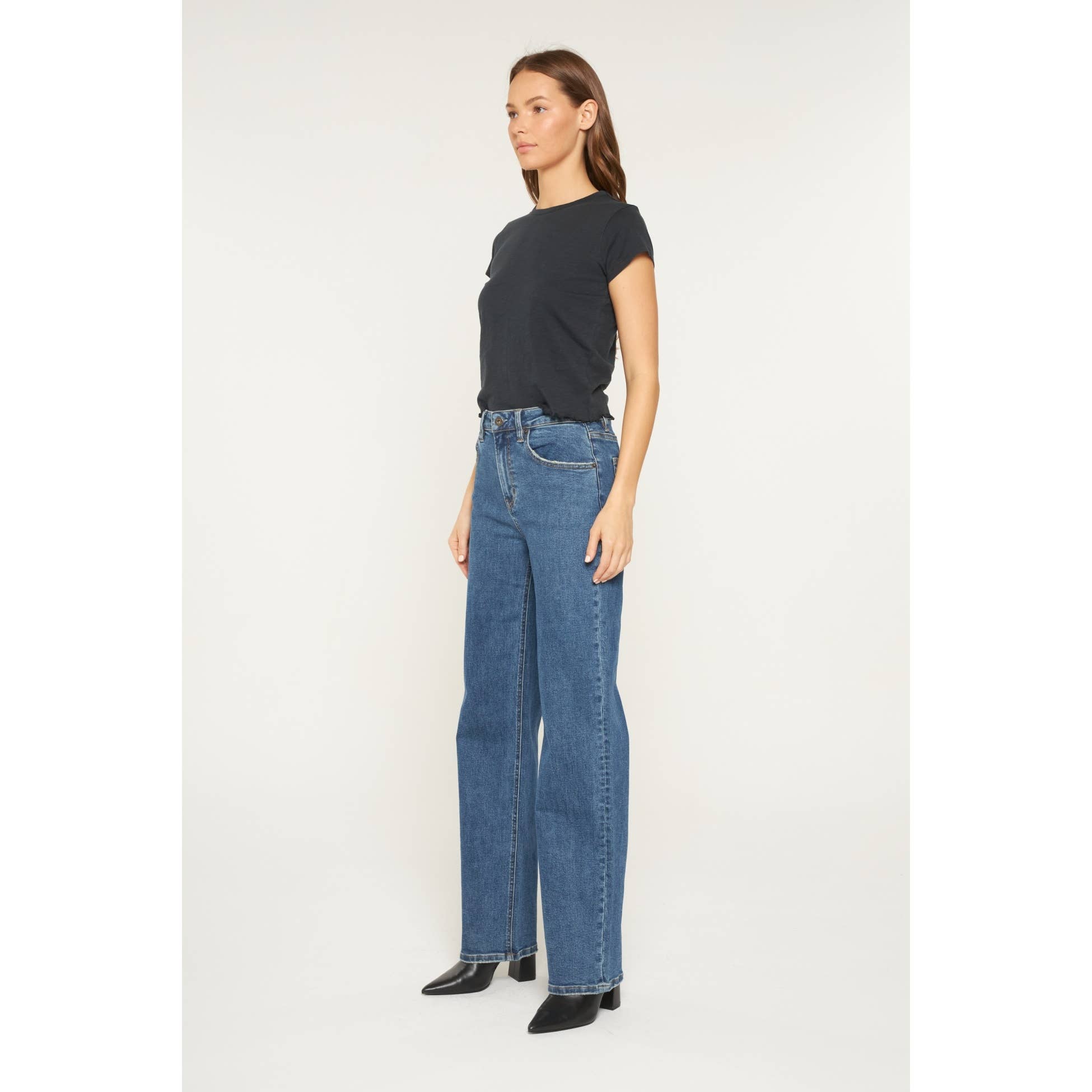 Jess SUPER HIGH RISE LOOSE FIT STRAIGHT