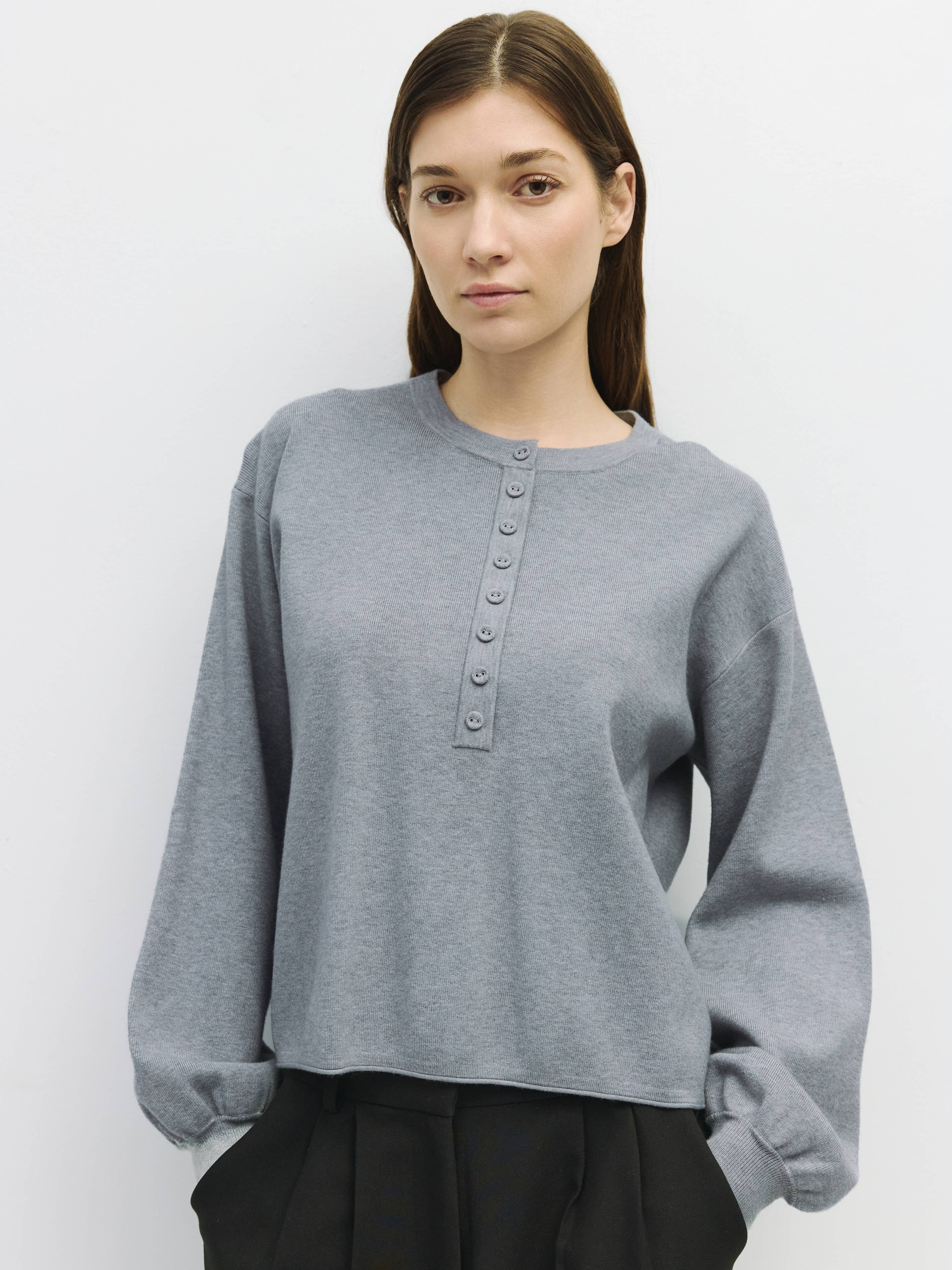 The Lorne Sweater | Semi-Cropped Pullover Sweater