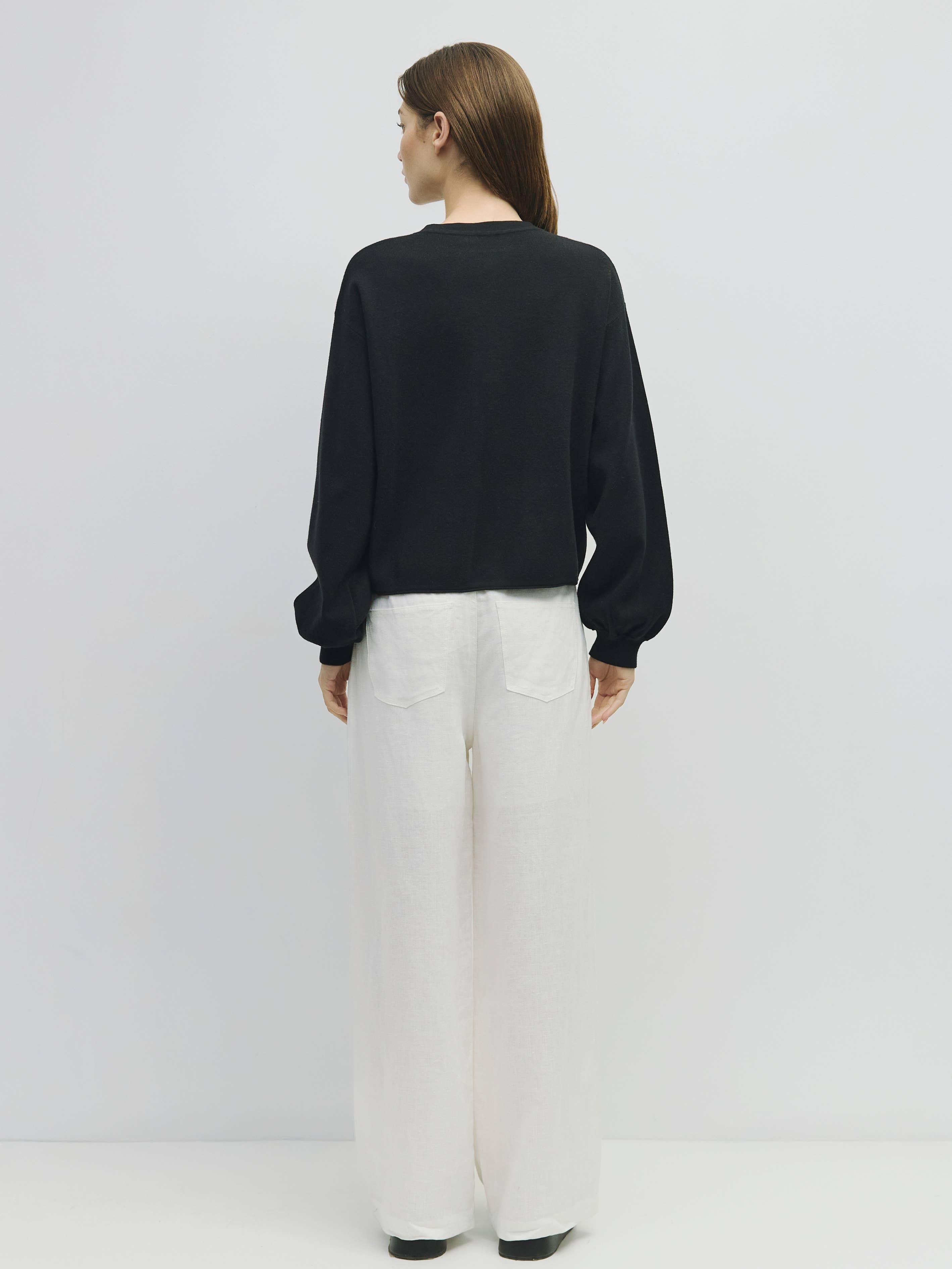The Lorne Sweater | Semi-Cropped Pullover Sweater