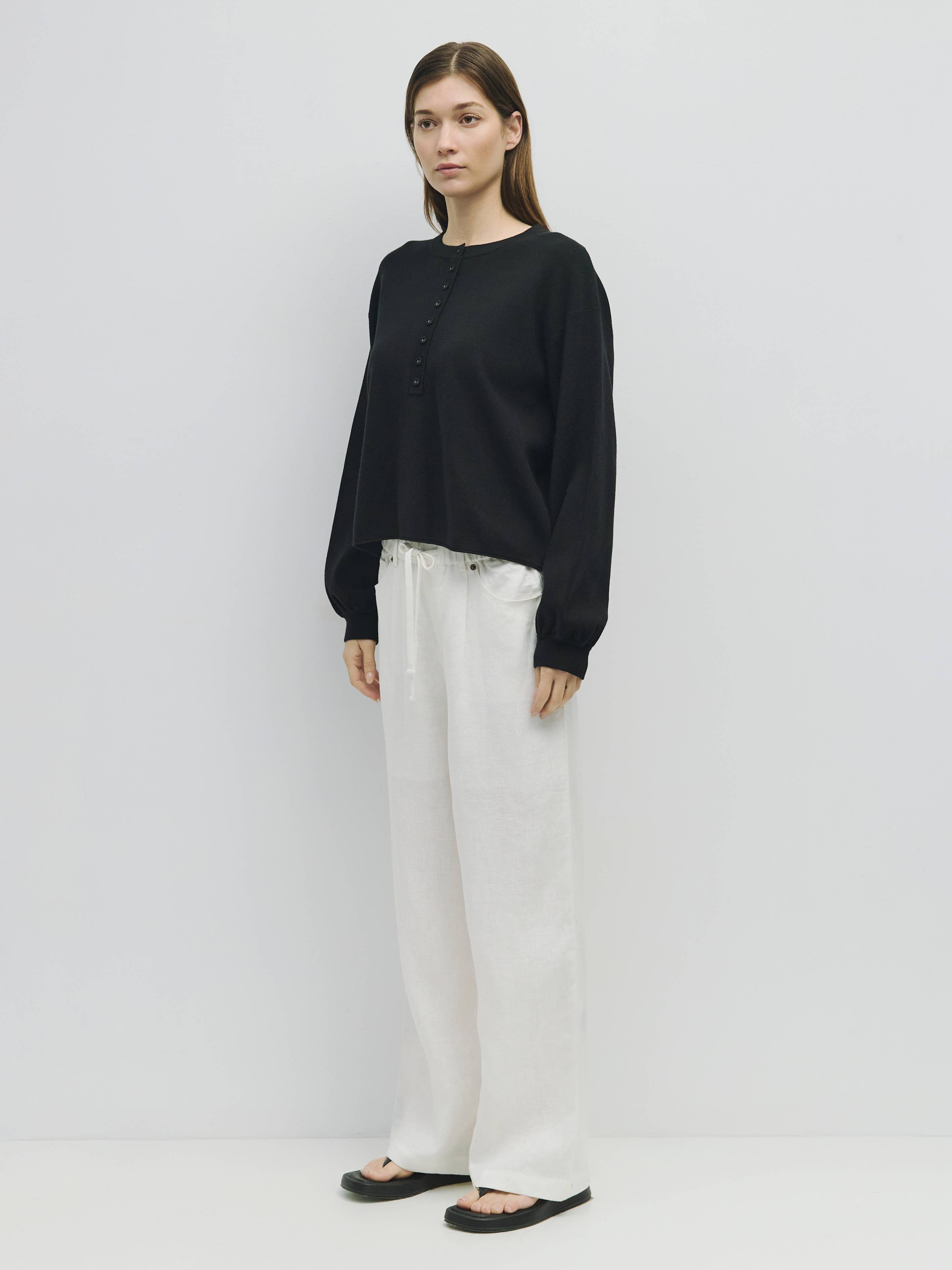 The Lorne Sweater | Semi-Cropped Pullover Sweater