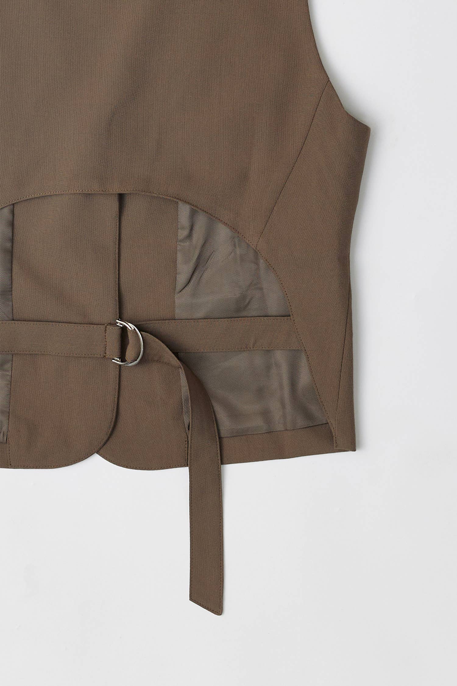 The Abri Vest
