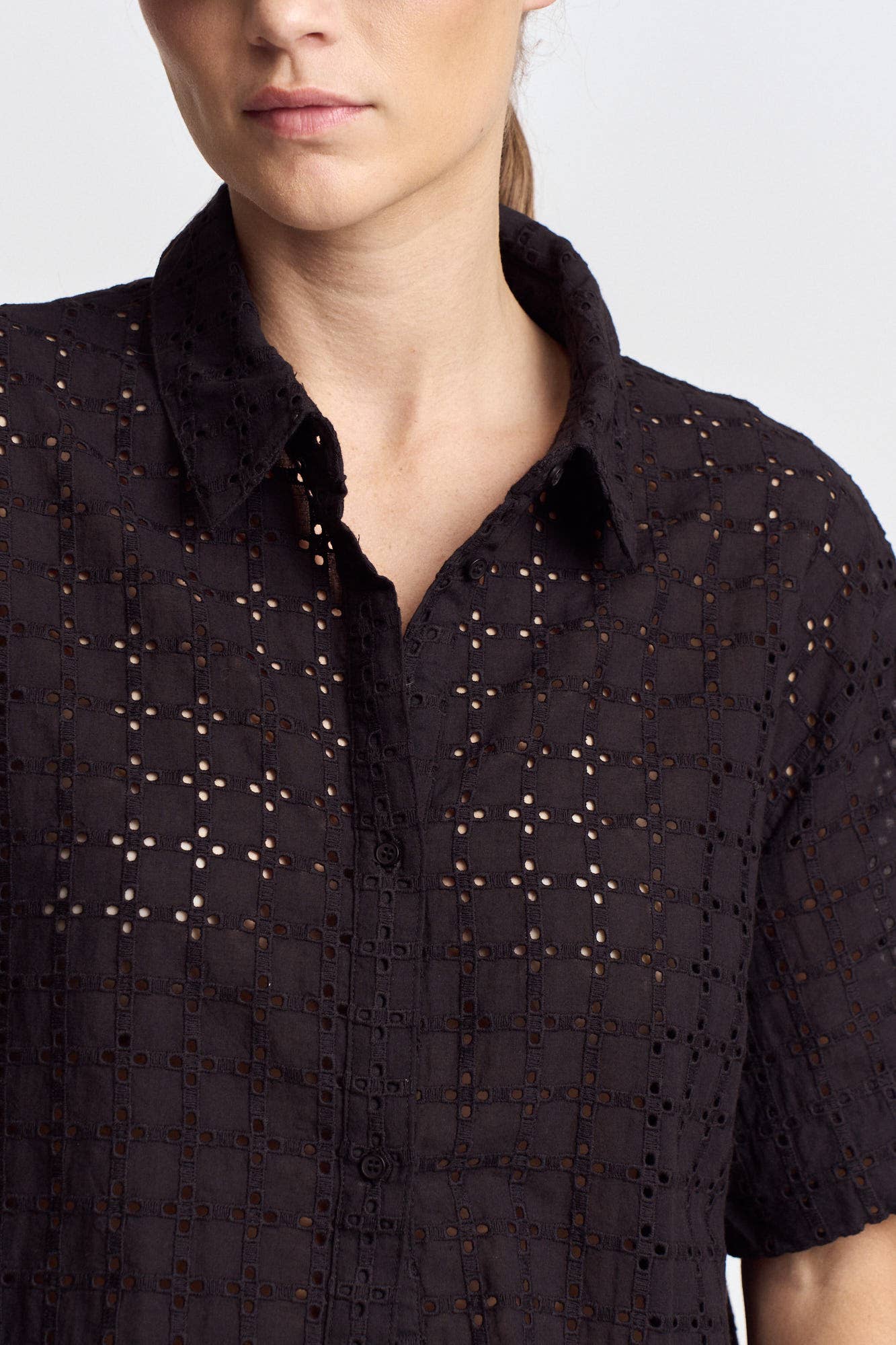 SQUARE EYELET SHIRT