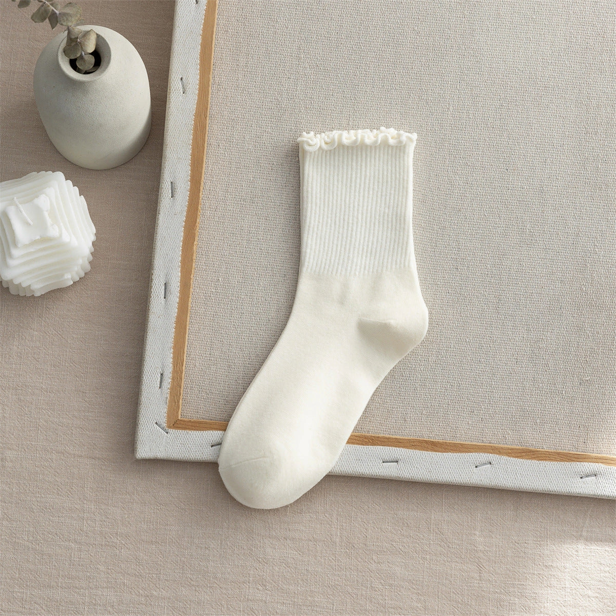 DG Flounce Socks in Beige image 0