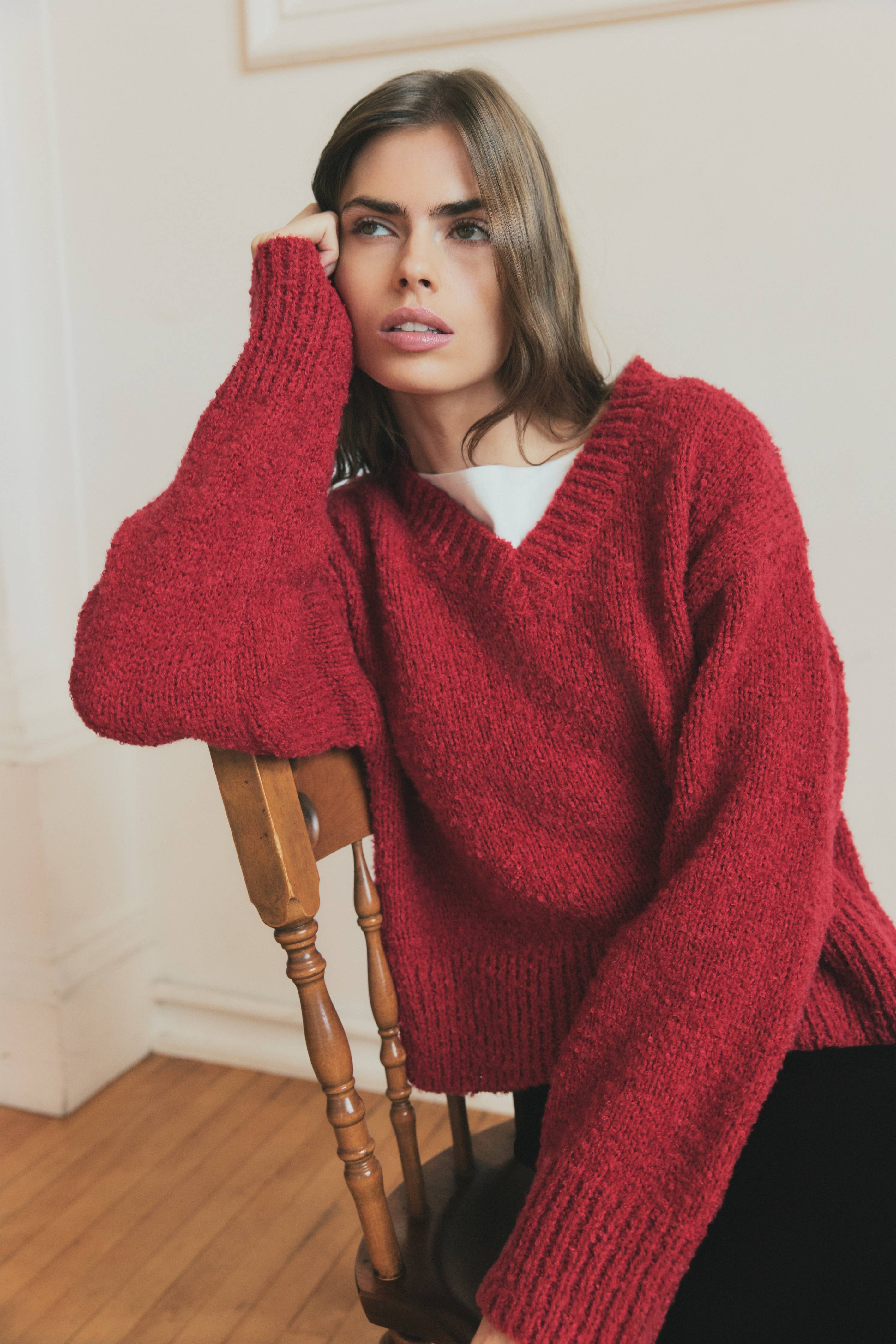 The Glen Sweater | Oversized Boucle Knit V-Neck Sweater