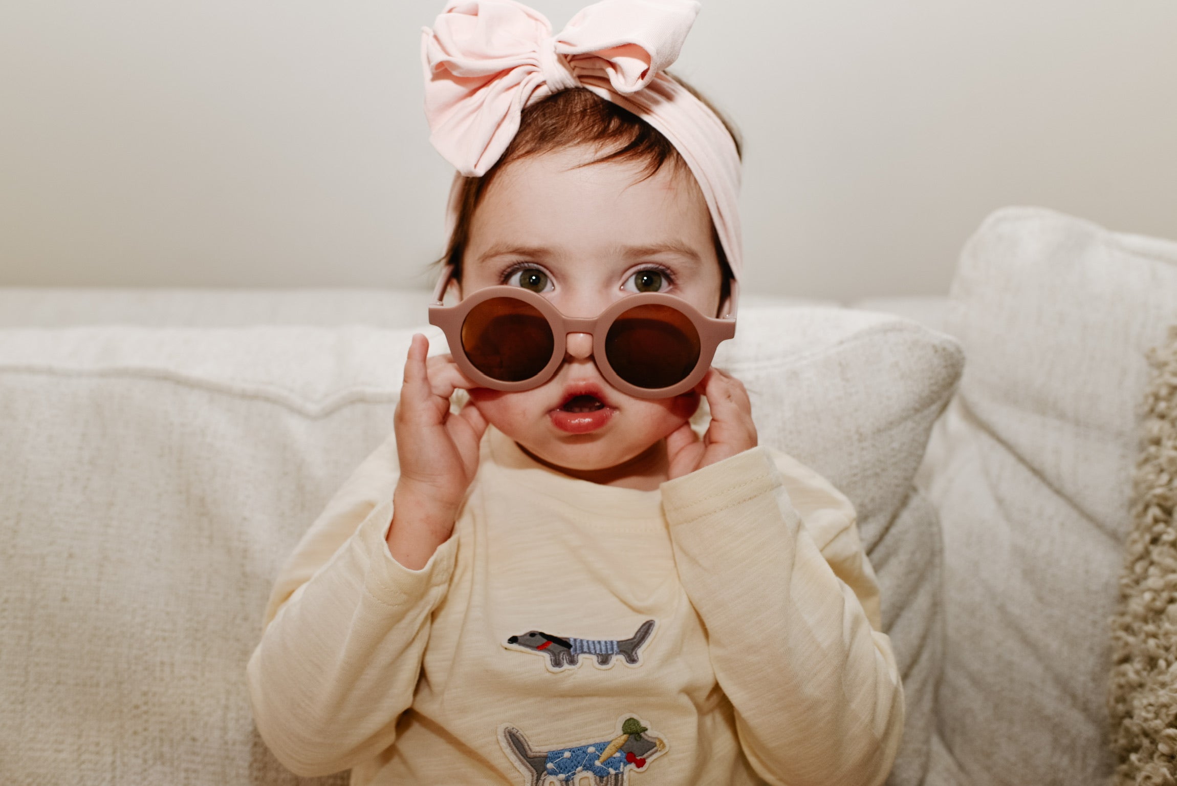 Mini Dutch | Embroidered Woof Woof Shirt