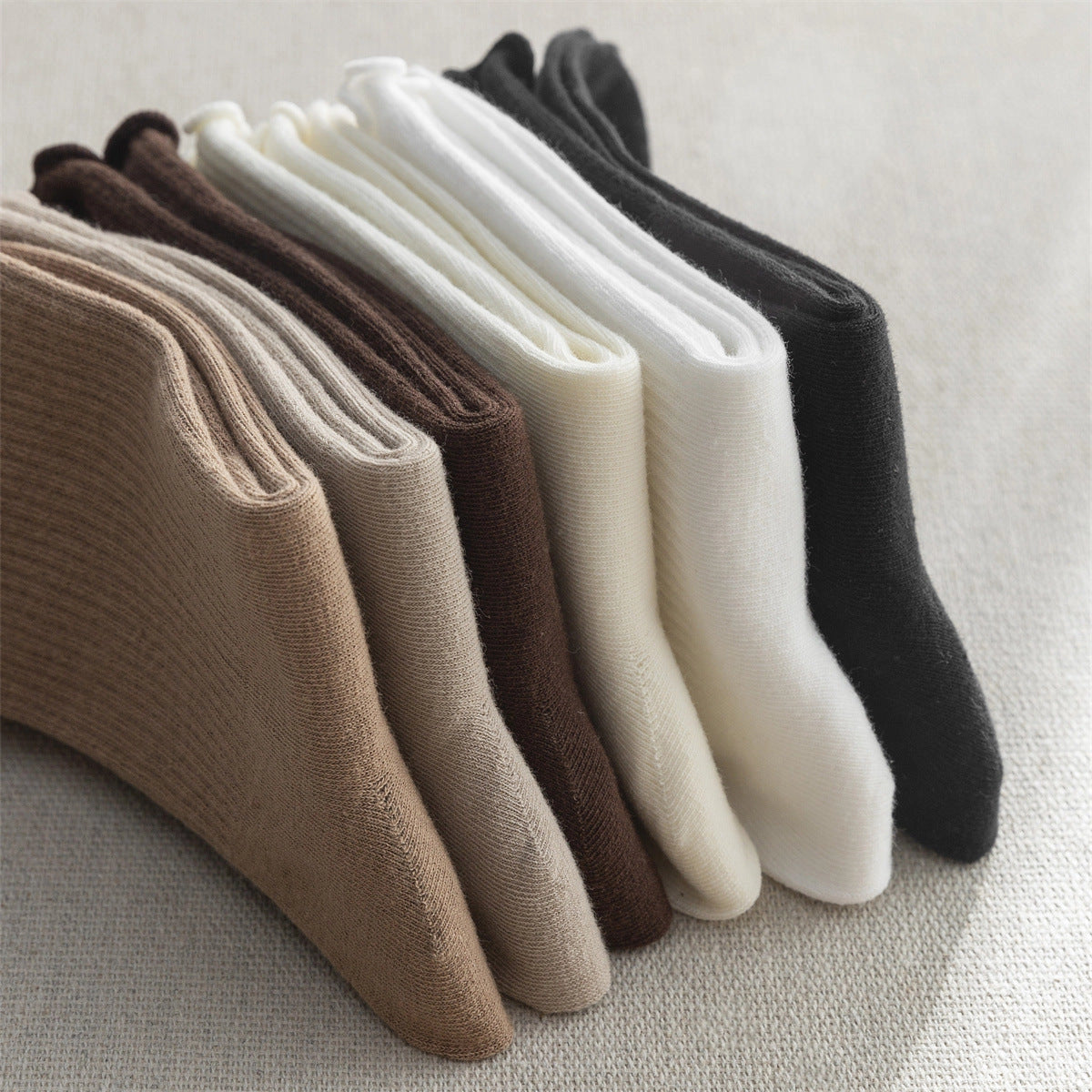 DG Flounce Socks in White image 2