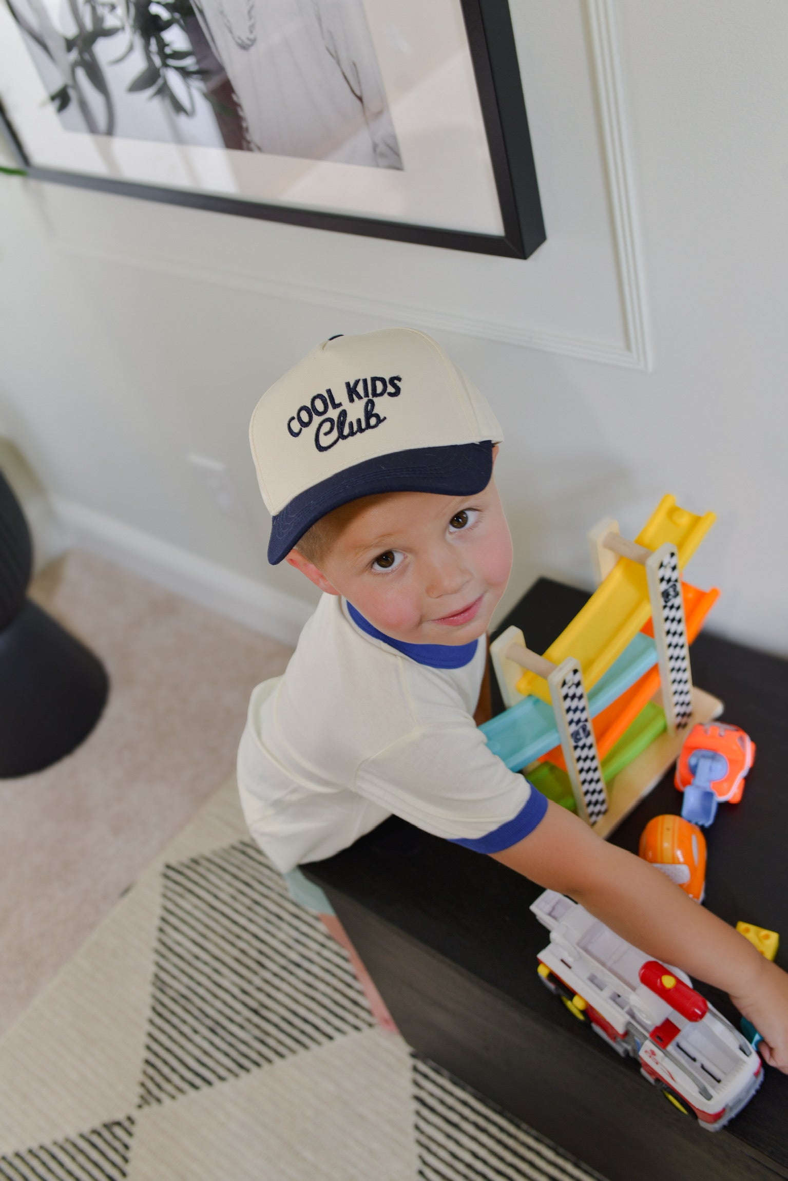 Mini Dutch | Classic Ringer Tee